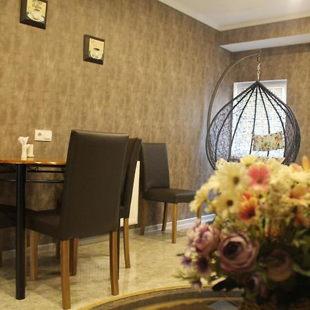 Cozy Nest Tbiliszi Szoba fotó